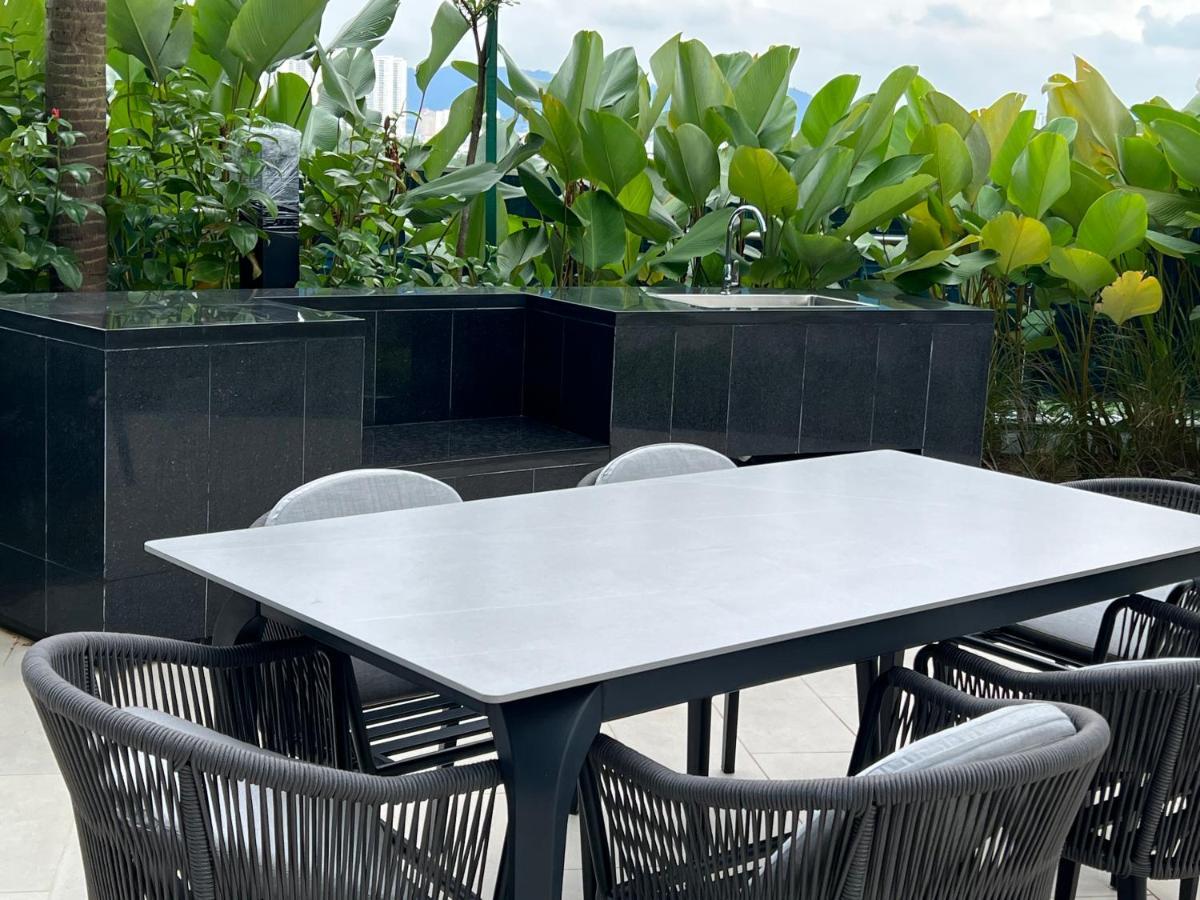 Eaton Suites Klcc Kuala Lumpur Exteriör bild